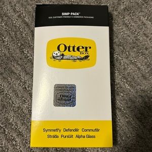 Clear OtterBox Phone Case - IPhone 12 & 13 Mini